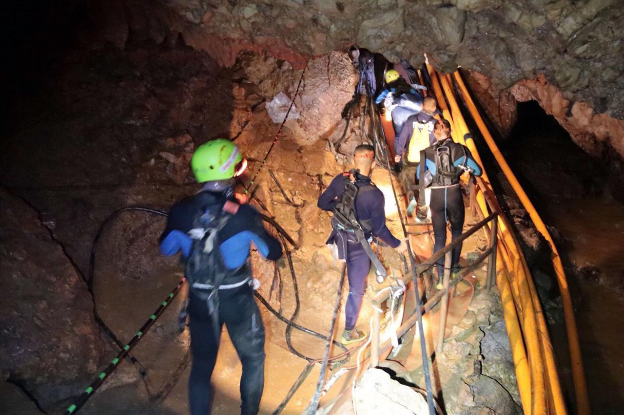 Ταϊλάνδη διάσωση: Ξεκίνησε η β’ φάση της επιχείρησης (LIVE)