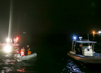 Ανέβηκαν σε φουσκωτό στρώμα και τους παρέσυρε ο αέρας