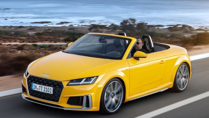 Το νέο Audi TT Roadster υπόσχεται οδηγική απόλαυση