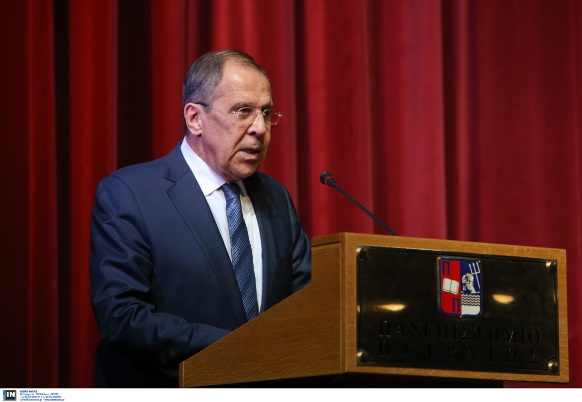 Λαβρόφ: Έξαλλος θέλει να αφανίσει όλους τους αντάρτες στην Συρία