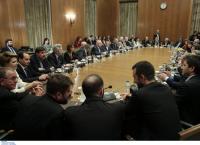 ΑΝΑΣΧΗΜΑΤΙΣΜΟΣ: Με “άρωμα” γυναίκας και οι εκθρονίσεις που ίσως στοιχίσουν
