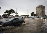 Θεσσαλονίκη: Μεγάλες πλημμύρες στον Πολύγυρο από τον κατακλυσμό (pics)