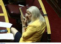 Π@π@ριές παντού!
