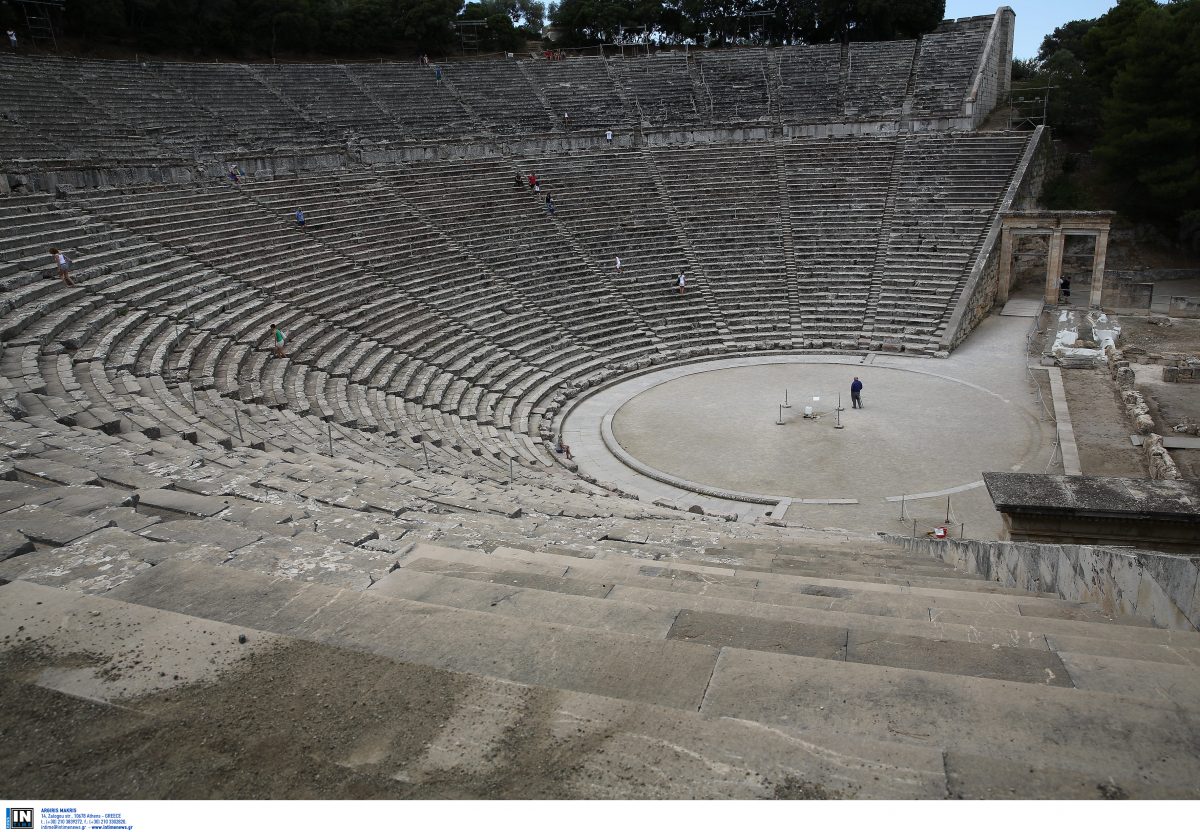 Αρχαίο θέατρο Επιδαύρου – Η κοιτίδα του παγκόσμιου πολιτισμού από ψηλά (vid)