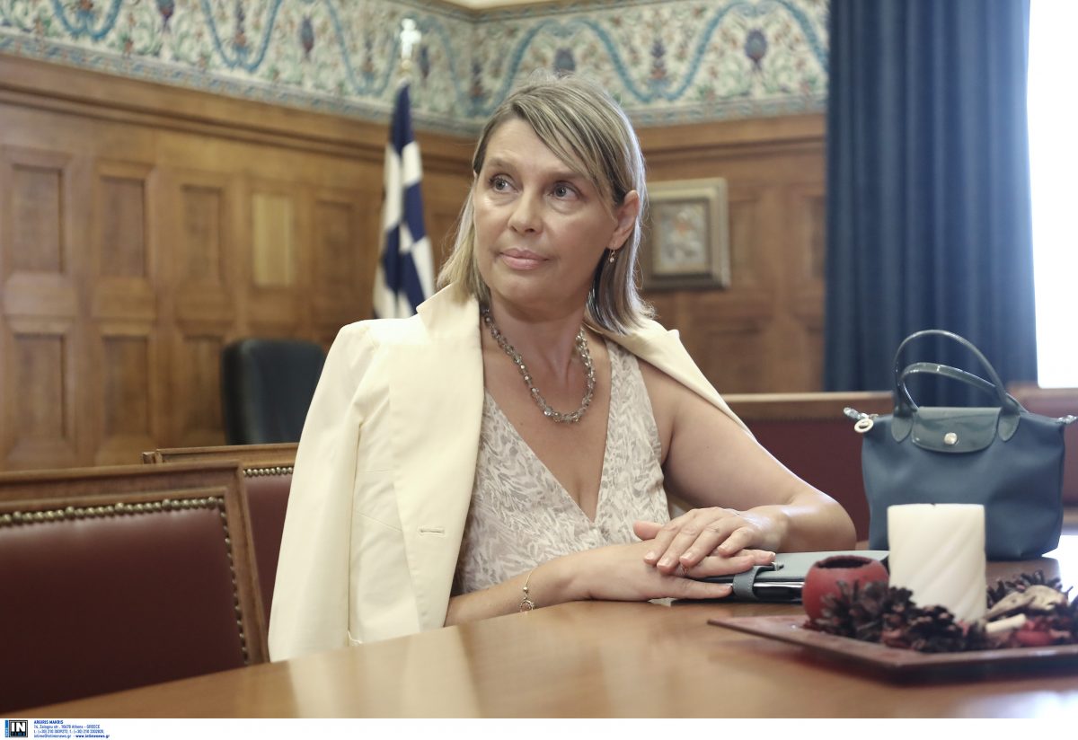 ΠΑΠΑΚΩΣΤΑ: Χαμός στο twitter για την υπουργοποίησή της – Τι έλεγε για τον Τσίπρα