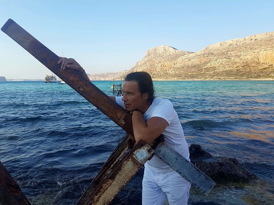 Ο Στράτος Τζώρτζογλου αποκλειστικά στο pagenews.gr