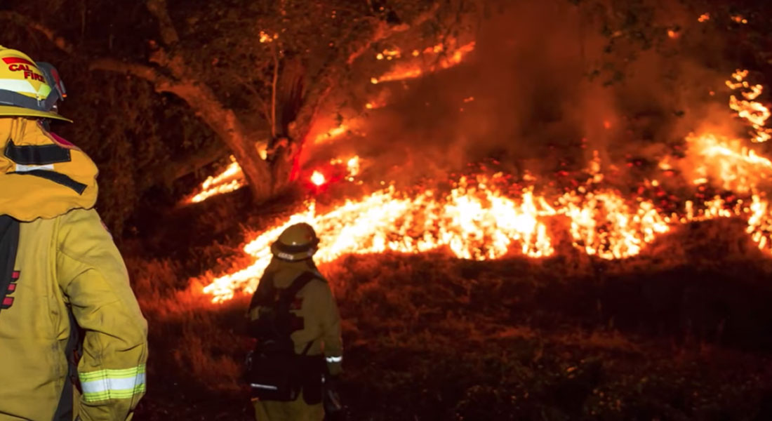 Φωτιά τώρα: Περισσότερες από 100 μεγάλες πυρκαγιές μαίνονται στις ΗΠΑ