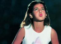 Φωτεινή Παπαλεωνιδοπούλου: Το κοριτσάκι που έσβησε την ολυμπιακή φλόγα το 2004 (pic&vid)