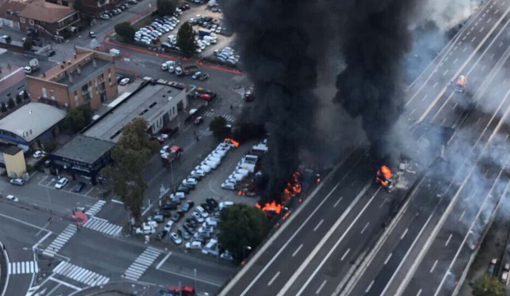 Bologna: Η στιγμή της τεράστιας έκρηξης (vid)