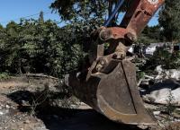 Le Monde: Η ελληνική κυβέρνηση ξεκινά μάχη κατά των αυθαιρέτων