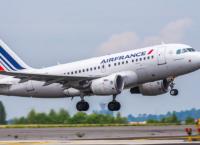 Air France: Σταματάει τα δρομολόγια προς την Τεχεράνη
