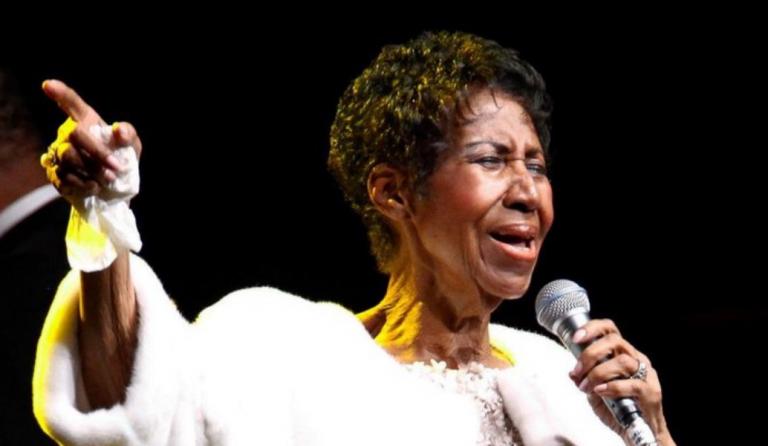 ARETHA FRANKLIN: Το αντίο του πολιτικού και καλλιτεχνικού κόσμου