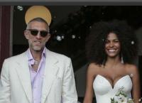 VINCENT CASSEL : Ο λαμπερός γάμος με την 20χρονη σύντροφό του (pics&vid)