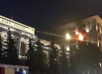 ΦΩΤΙΑ ΤΩΡΑ: Πυρκαγιά στο κτίριο της κεντρικής τράπεζας της Ρωσίας