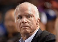 John McCain: Για ποιο λόγο προειδοποιεί τους Αμερικανούς στο μεταθανάτιο μήνυμά του