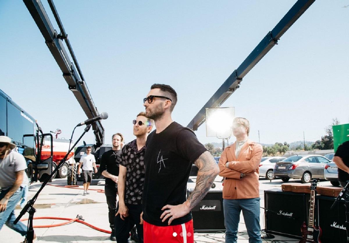 Οι “Maroon 5” πωλούν μουσικά όργανα και τον εξοπλισμό τους