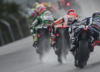 MotoGP: “Αυλαία” με νίκη Ντοβιτσιόζο στη Βαλένθια