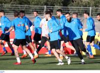 Nations League: Με νίκη στη Βουδαπέστη «αγκαλιάζει» την πρώτη θέση