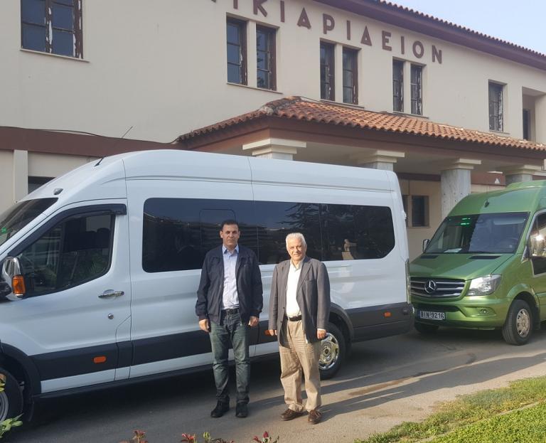 Καραμέρος: Διασφαλίσαμε για άλλες δυο σχολικές χρονιές τη δωρεάν μεταφορά μαθητών ΑμεΑ στο Σικιαρίδειο Ίδρυμα