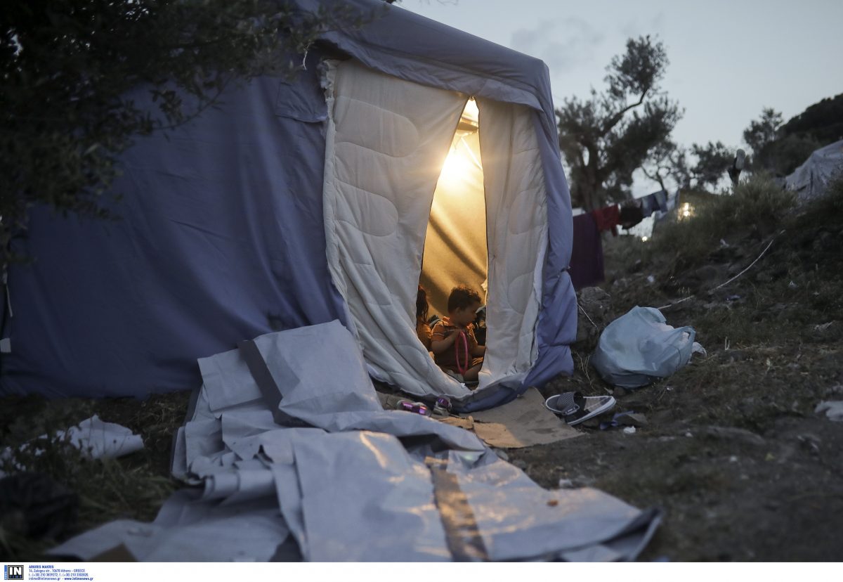 Μόρια: Ξεκίνησε η αποσυμφόρηση – Που στέλνουν τους πρόσφυγες