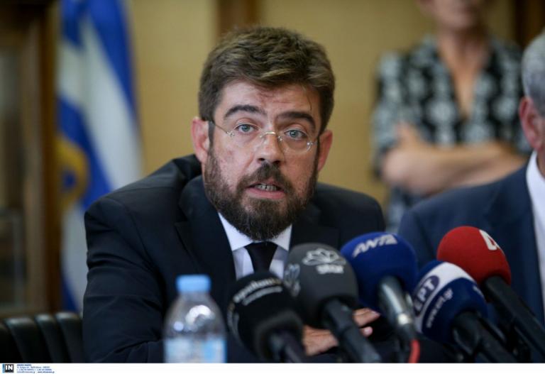 Καλογήρου: Μετά το “ξήλωμα” νόμου του Κονοντή – Επίσκεψη στις φυλακές Κορυδαλλού
