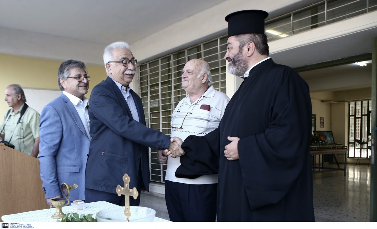 Γαβρόγλου: Του χρόνου τα σχολεία θα ξεκινούν 9 – Για να κοιμόμαστε παραπάνω
