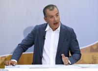 Θεοδωράκης: «Να κλείσουμε τον δρόμο στους πολιτικούς που ξεγελούν τους πολίτες»