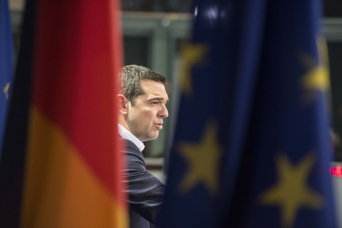 Θετικός απολογισμός για την ελληνική οικονομία στο Βερολίνο – Τα επιτεύγματα και η επιτήρηση