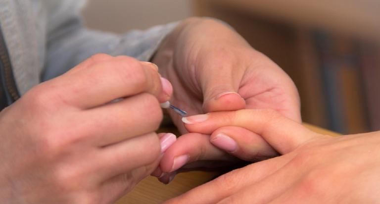 Οι τάσεις στο μανικιούρ για το Φθινόπωρο (pics)