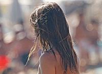 Παίκτρια του «Survivor» τσιτσιδώθηκε στη Μύκονο (pics)