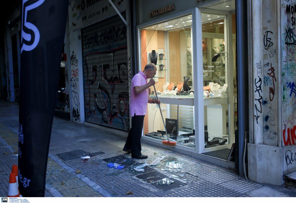 Ζακ Κωστόπουλος: Τι λέει ο κοσμηματοπώλης για τις κατηγορίες που τον βαραίνουν