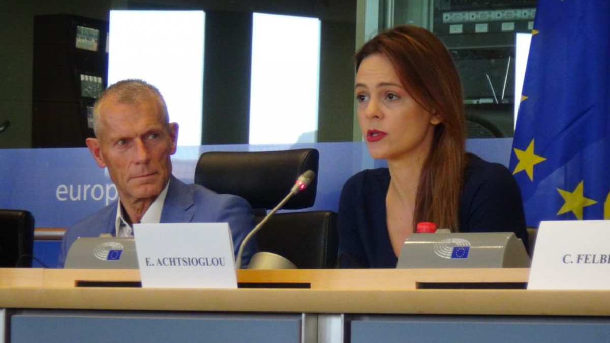 Αχτσιόγλου: Νέα εποχή για τους εργαζόμενους στην Ελλάδα