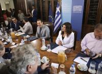ΔΕΘ 2018: Τα χαμόγελα του Τσίπρα, η εντυπωσιακή Νοτοπούλου και ο… καφές του Τσακαλώτου (pics&vid)