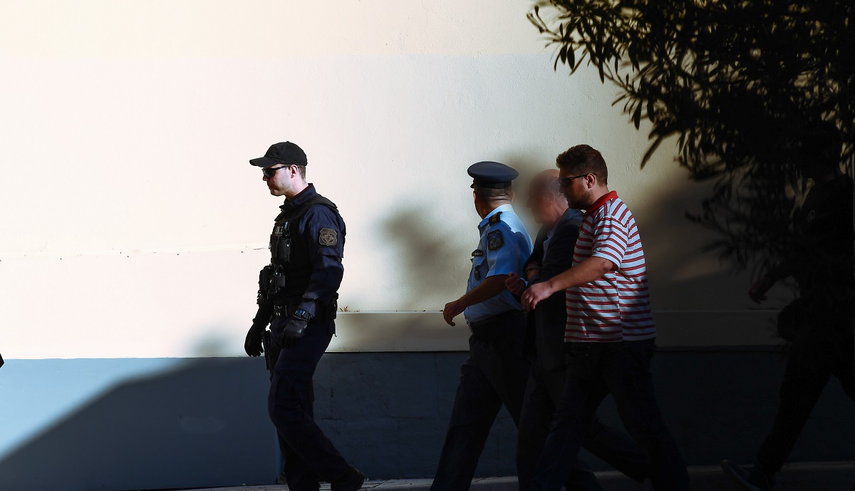 ΖΑΚ ΚΩΣΤΟΠΟΥΛΟΣ: Ελεύθερος με περιοριστικούς όρους ο κοσμηματοπώλης