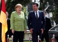 Μέρκελ σε Ζάεφ για Σκοπιανό: Ιστορική ευκαιρία η Συμφωνία των Πρεσπών
