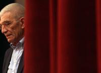 Γιάννης Μπουτάρης: Ο άνθρωπος που έμαθε να ζει πάντα στα κόκκινα