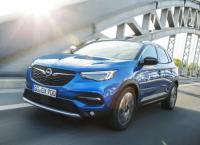 Opel: Eπιταχύνει τον εξηλεκτρισμό της προϊοντικής γκάμας της