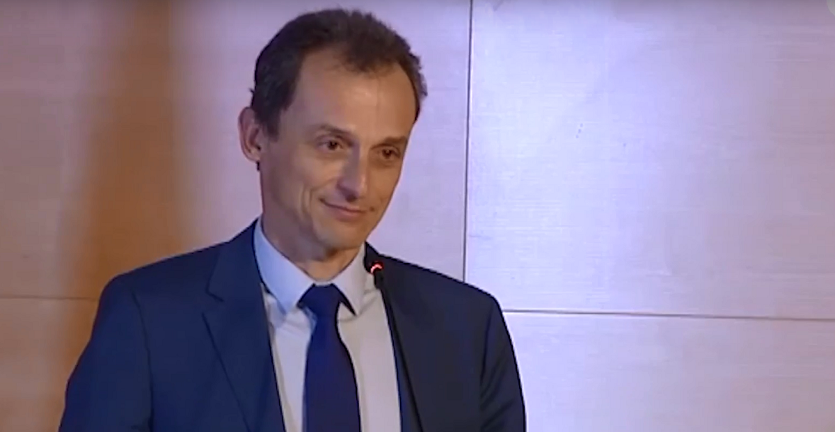 Ισπανία: Ο υπουργός Επιστημών, Πέδρο Ντούκε, κατηγορείται για φοροδιαφυγή