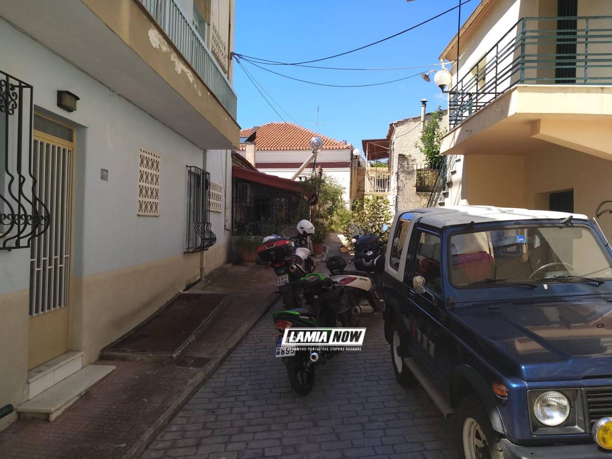 Λαμία: 30χρονος πατέρας 6 παιδιών βρέθηκε νεκρός σε στέκι τοξικομανών (pics)