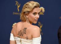 EMMYS 2018: Η Σκάρλετ Γιόχανσον μάγεψε και την παρομοίασαν με αρχαία Ελληνίδα θεά (vid&pics)