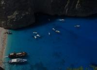 ΠΑΡΑΛΙΑ ΝΑΥΑΓΙΟ: Συγκλονιστικές μαρτυρίες – “Ψάχναμε τα παιδιά μας – Εικόνες βιβλικής καταστροφής”