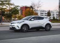 Toyota: Σχεδιάζει να ανακαλέσει ένα εκατομμύριο οχήματα