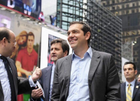 Τσίπρας: Χαμογελαστός περπατά στην Times Square (pic)
