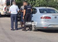 Λάμια: Άγριος καβγάς στα Καλύβια – Τους απειλούσε με κλαδευτήρι (pics)
