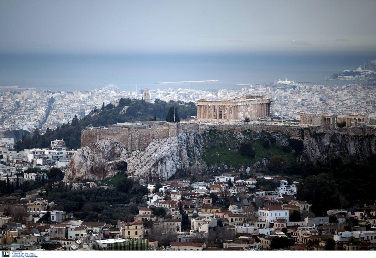 ΔΝΤ: Αισιοδοξία μετά από καιρό – “Βλέπει” ανάπτυξη 2,4% το νέο έτος