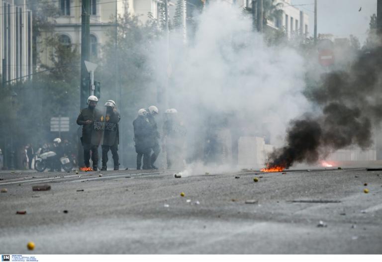 Επεισόδια: Νέα επεισόδια μετά το μαθητικό συλλαλητήριο στο Πολυτεχνείο