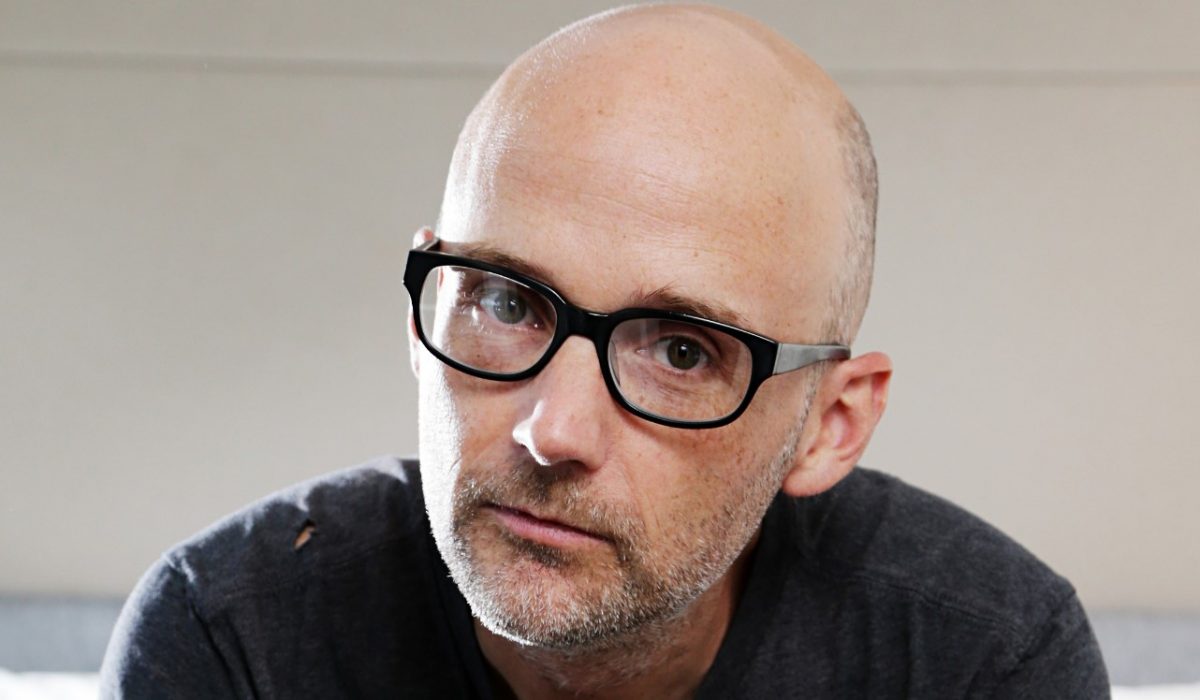 Moby: Κυκλοφορεί νέα αυτοβιογραφία με τίτλο “Then it Fell Apart”