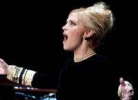 Τζίνα Φωτεινοπούλου: “Ο άνθρωπος δεν πρέπει να το βάζει κάτω, η ζωή είναι πολύ πιο σπουδαία απ’ όποια μαυρίλα”