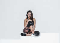 Τόνια Σωτηροπούλου: Παρέα με την κολλητή της βόλτα στο Κολωνάκι (pics)