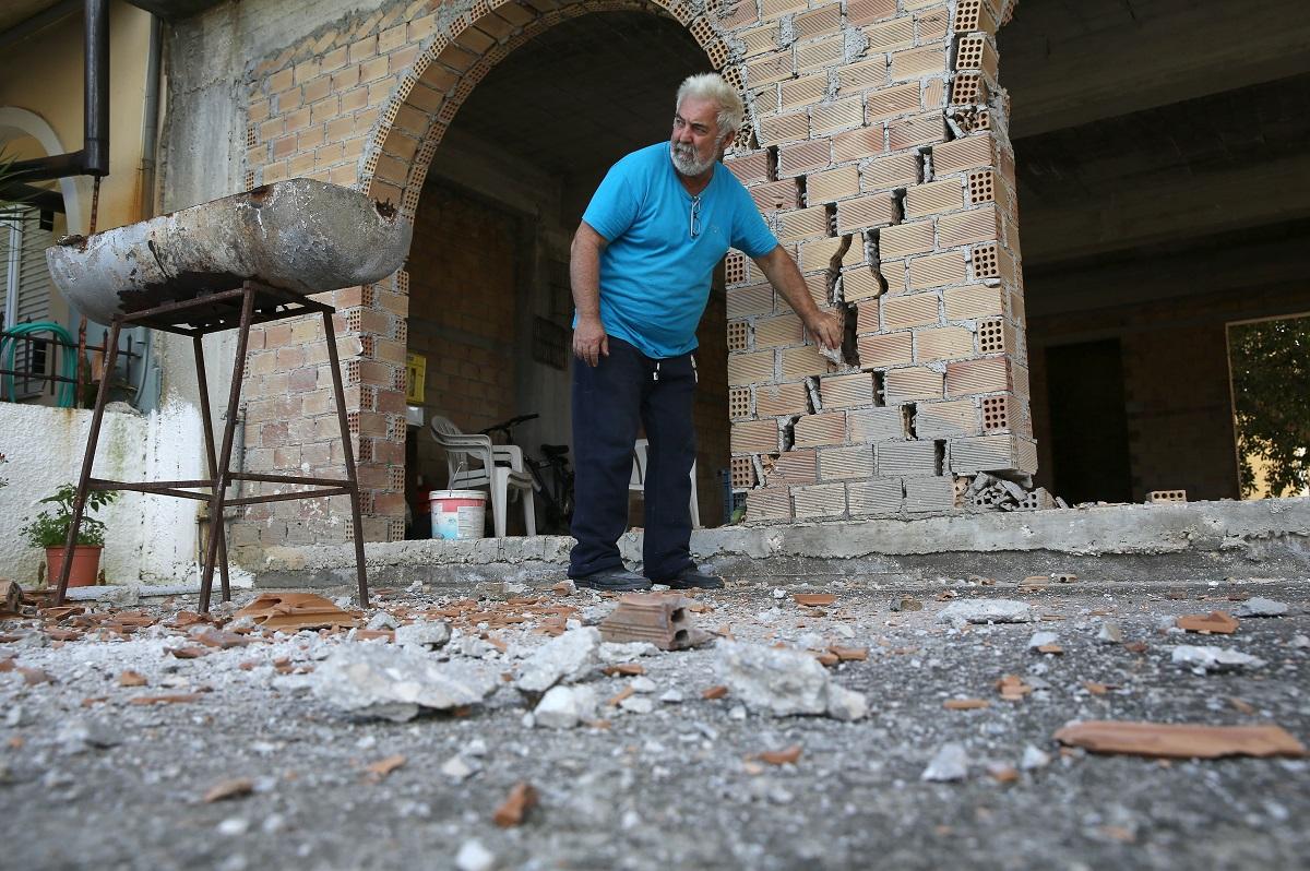 Σεισμός Ζάκυνθος: 120 σπίτια έχουν χαρακτηριστεί ως μη κατοικήσιμα